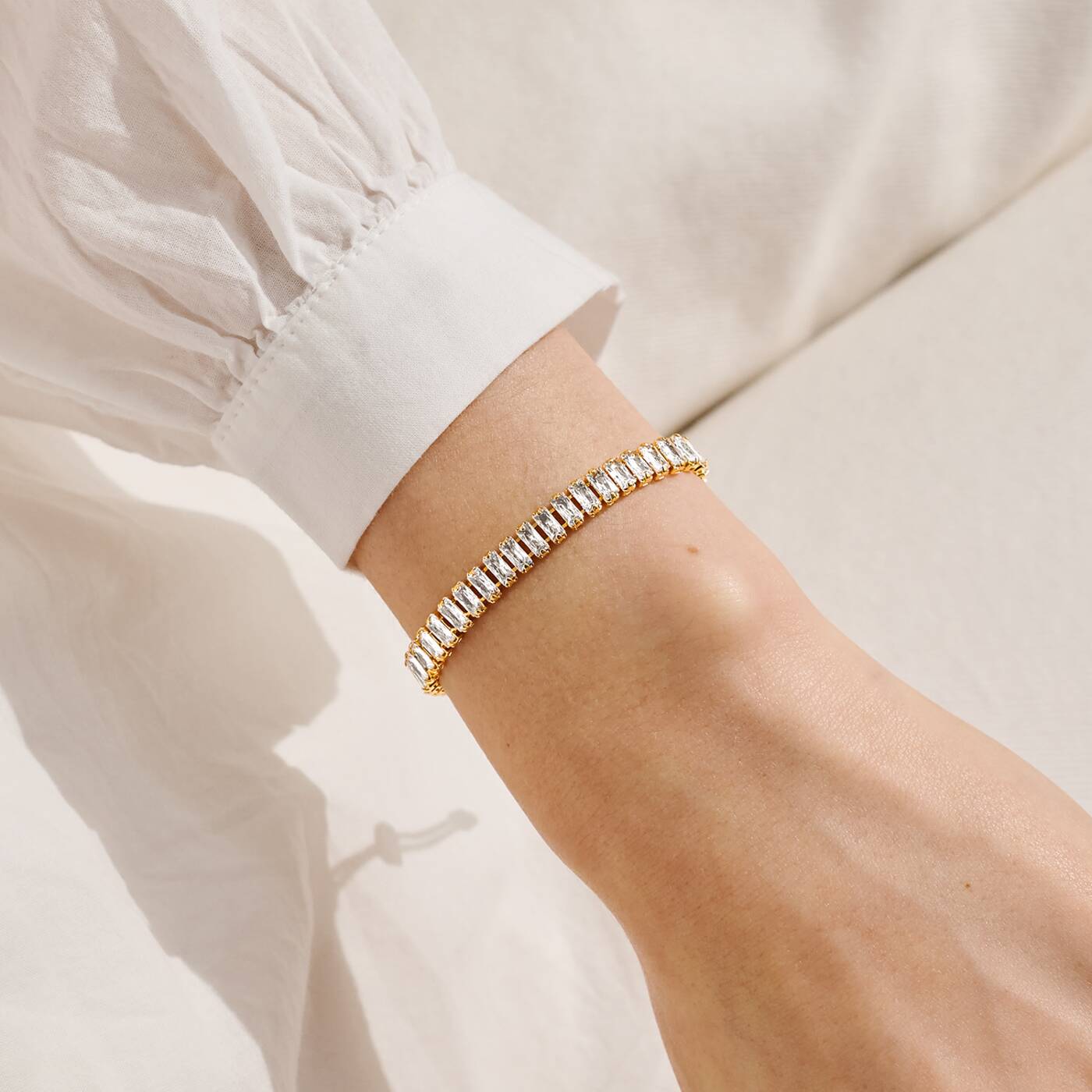 Joma Bracelet Bar Gold Tennis Bracelet
