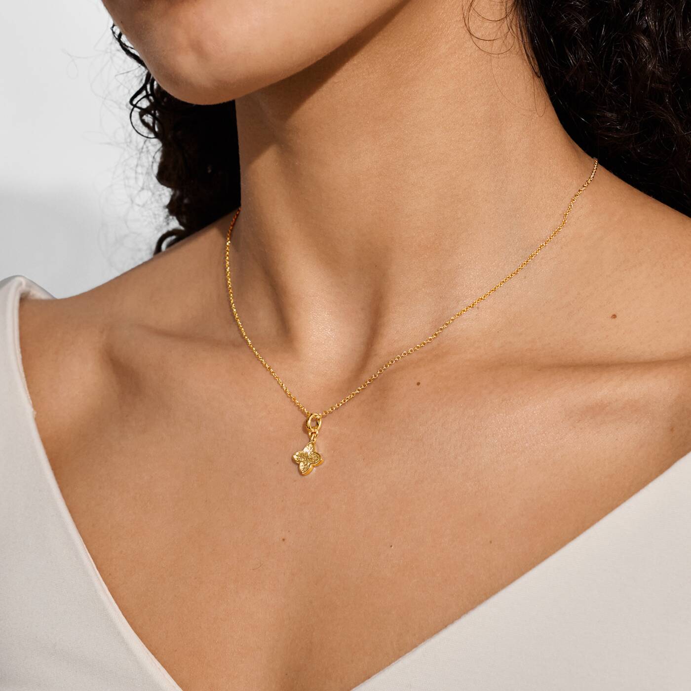 Joma Signature Textured Clover Gold Necklace