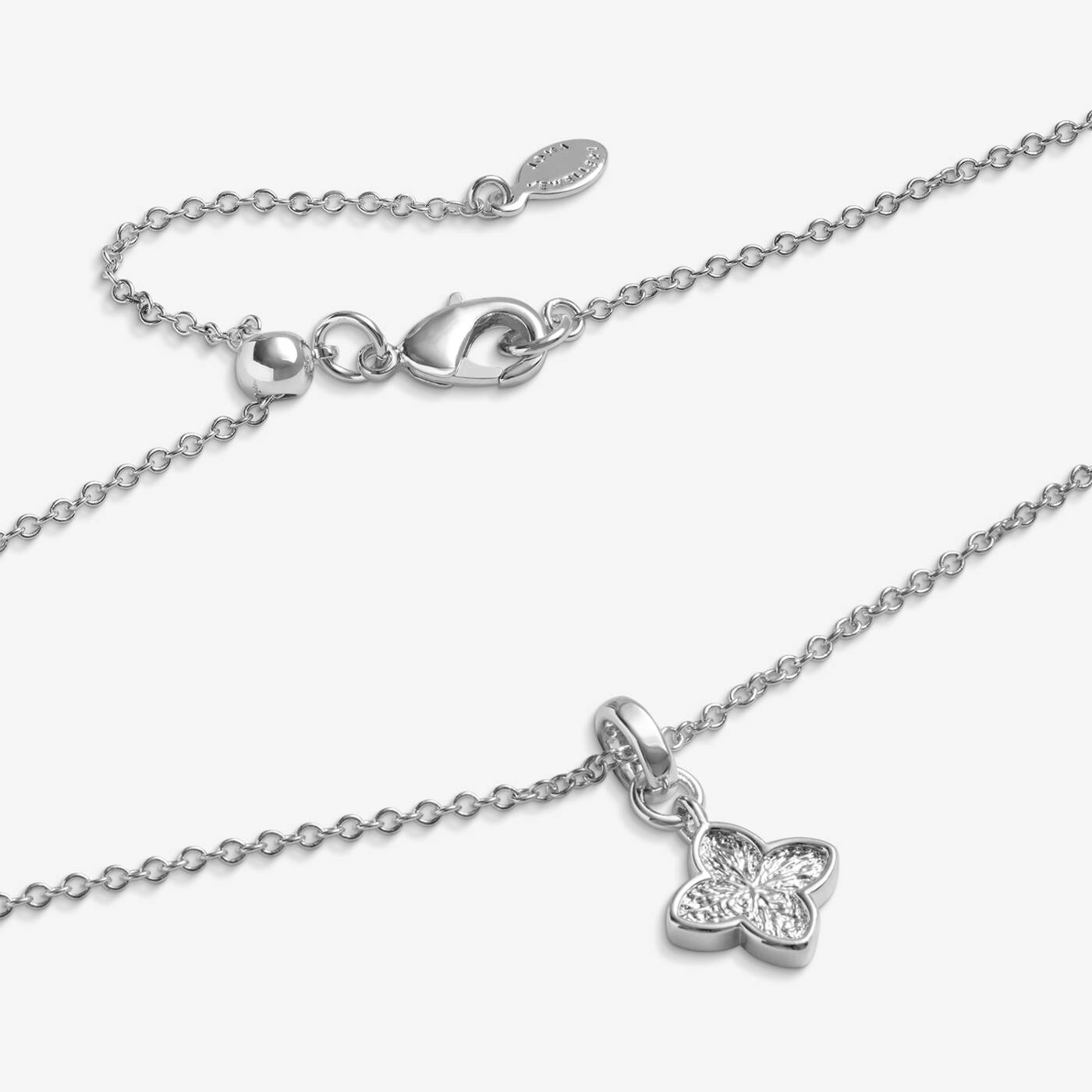 Joma Signature Textured Clover Silver Necklace