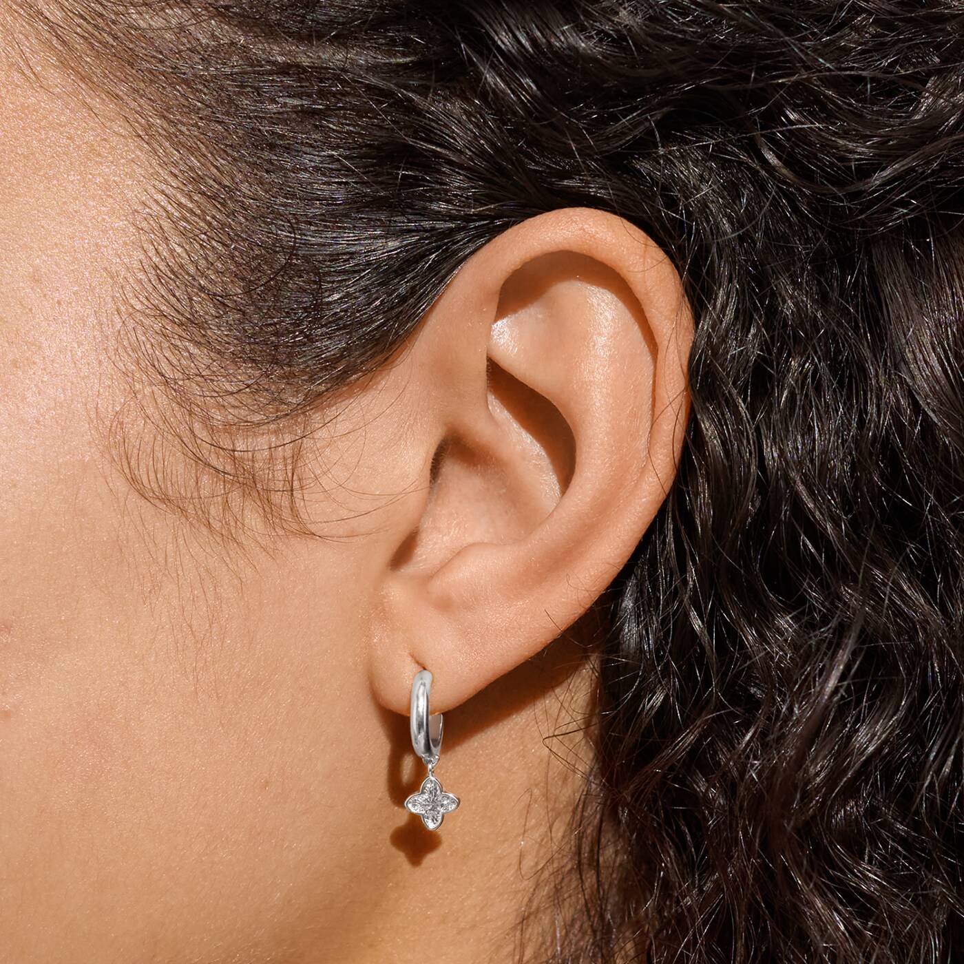 Joma Signature Textured Clover Silver Hoop Earrings