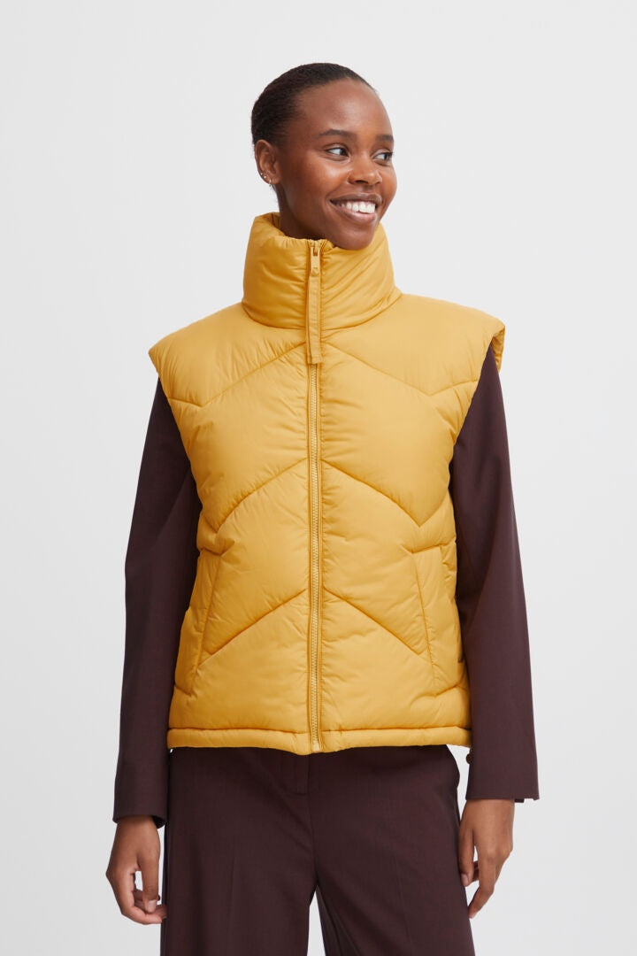 b.young Bomina Gilet Bright Gold