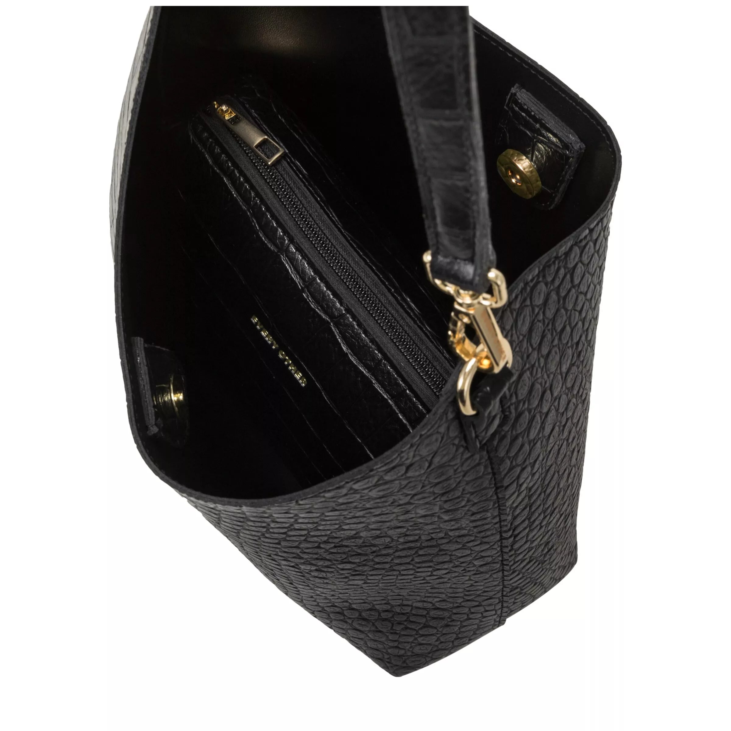 Every Other Curve Top Shoulder Bag Black