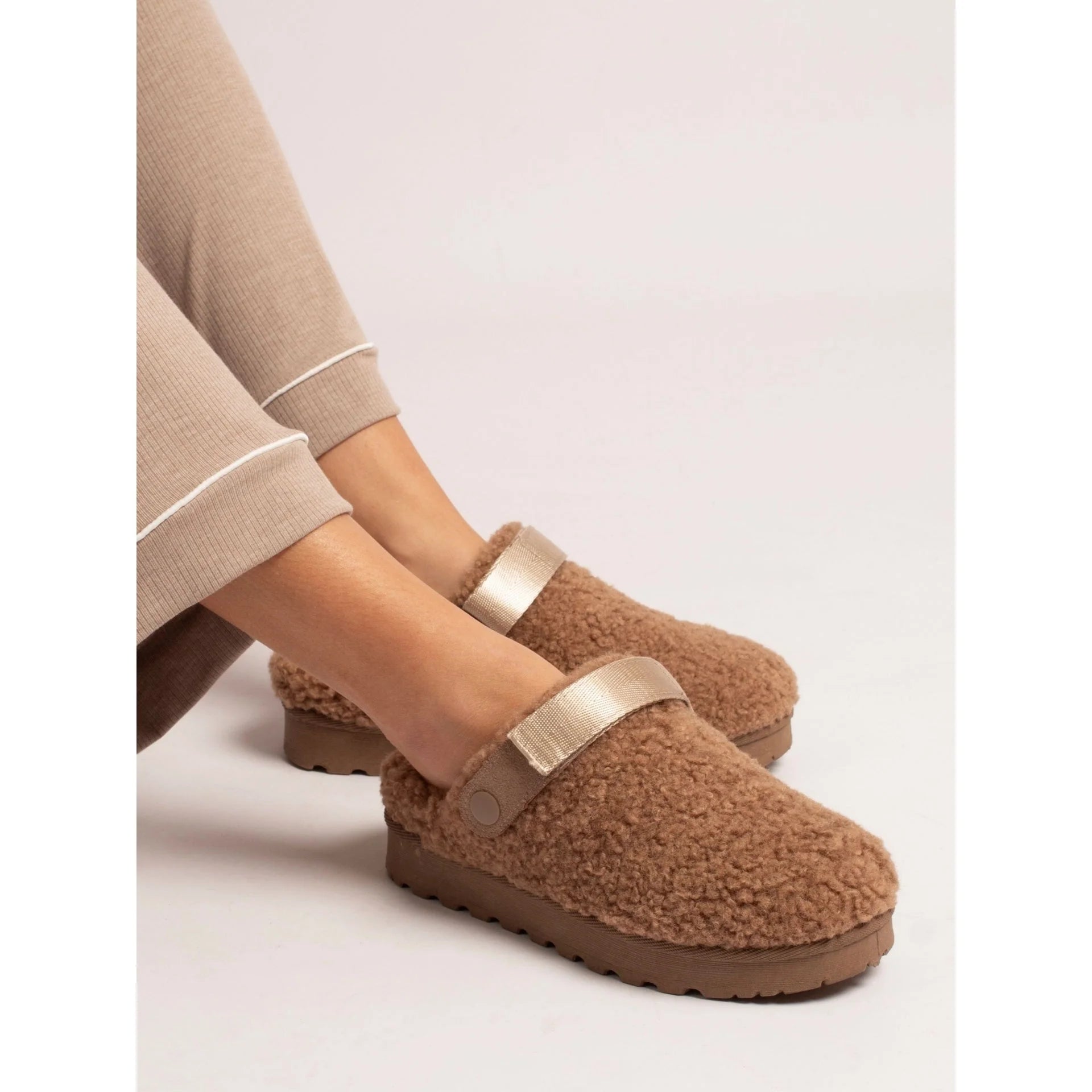 Lunar Naples Mink Slipper (Adjustable Strap)