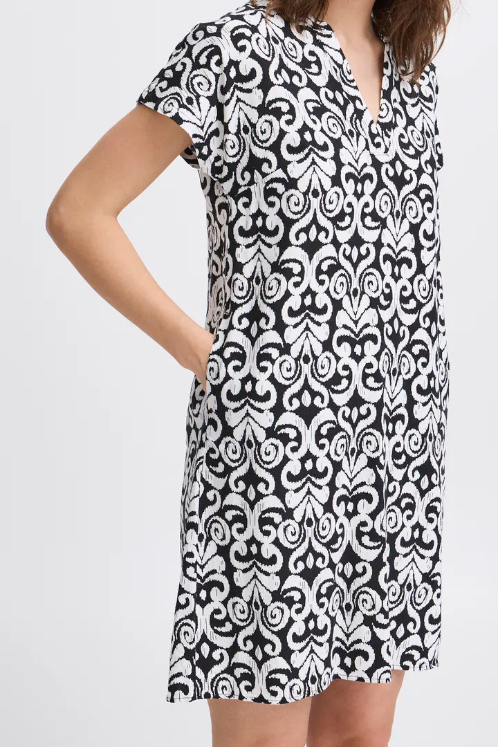 b.young Falakka V-Neck Dress Ethnic Black Mix