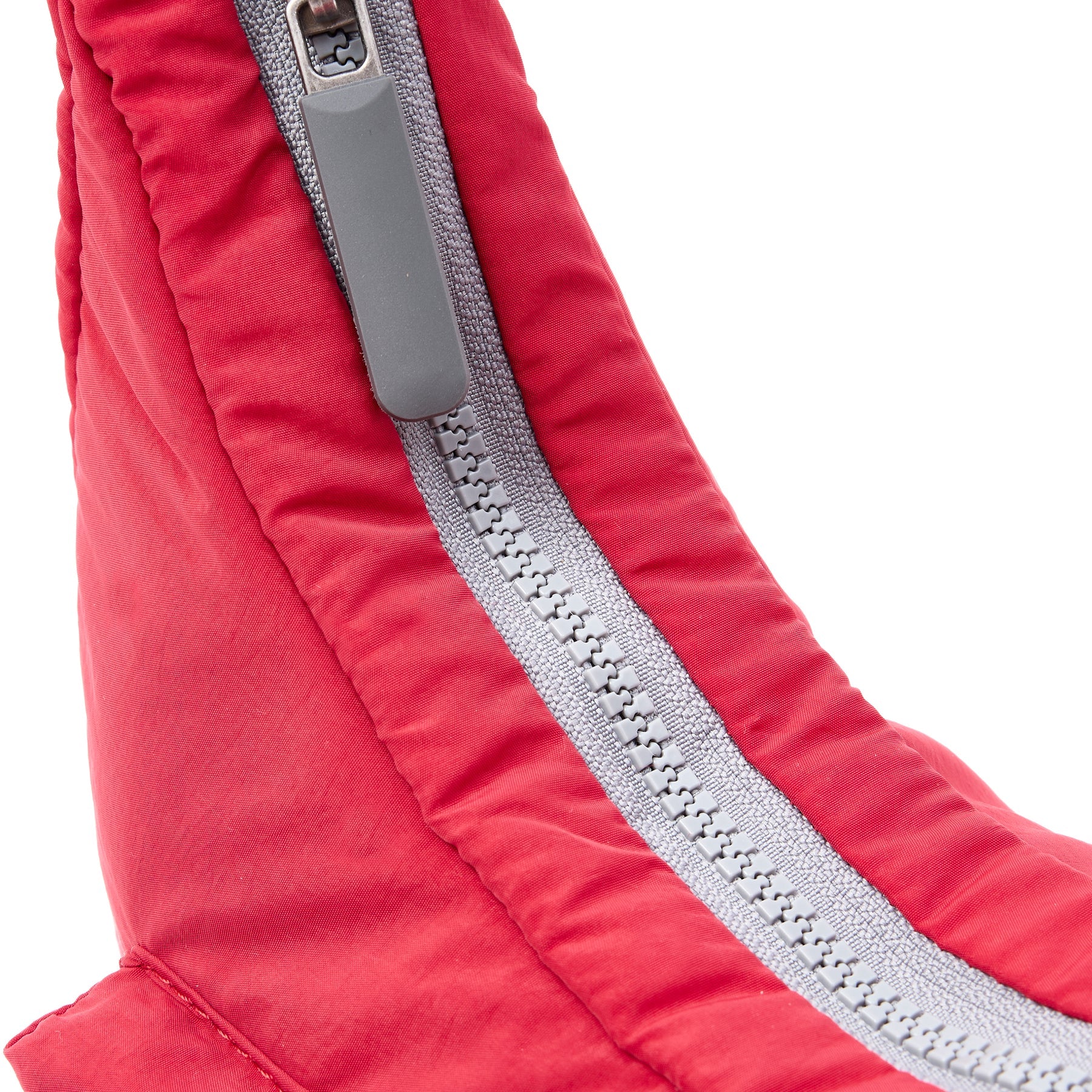 ROKA Belsize Small Shoulder Bag in Chilli Taslon