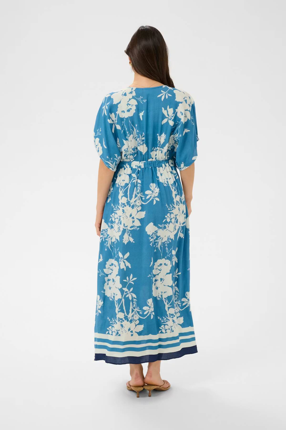 Saint Tropez Rasheda Dress Vallarta Blue Flower Bouquet