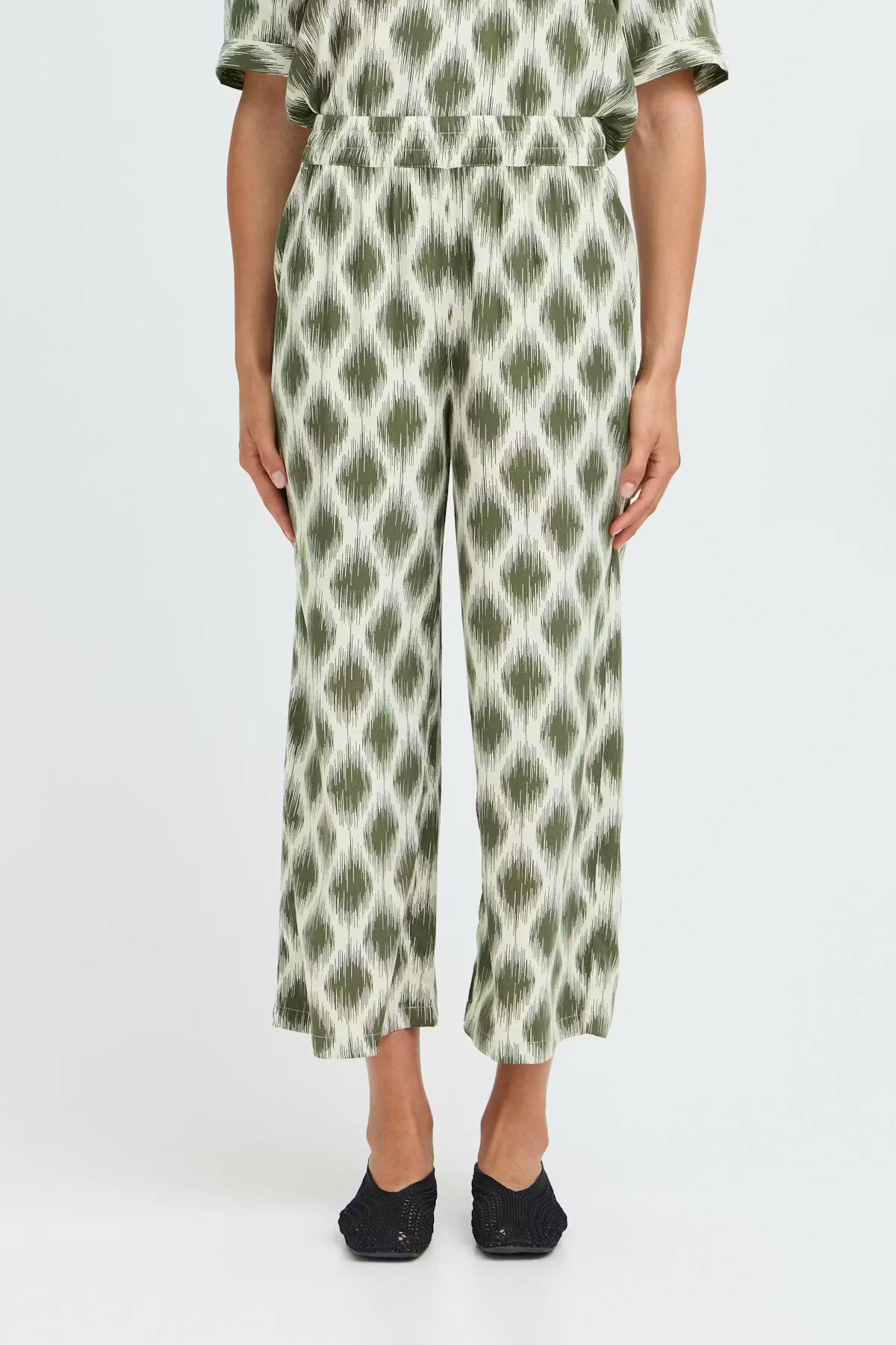 b.young Joella Crop Trousers Ogee Ikat Kalamata