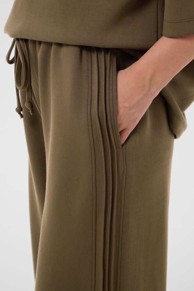 Saint Tropez Theo Trousers Dark Earth