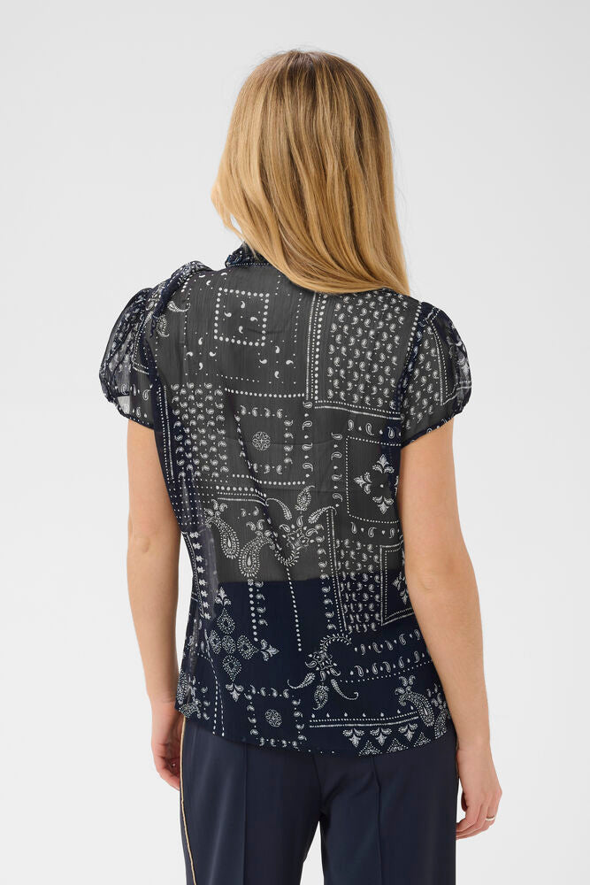 Saint Tropez Lilja Crinkle SS Shirt Night Sky Paisley Mosaic