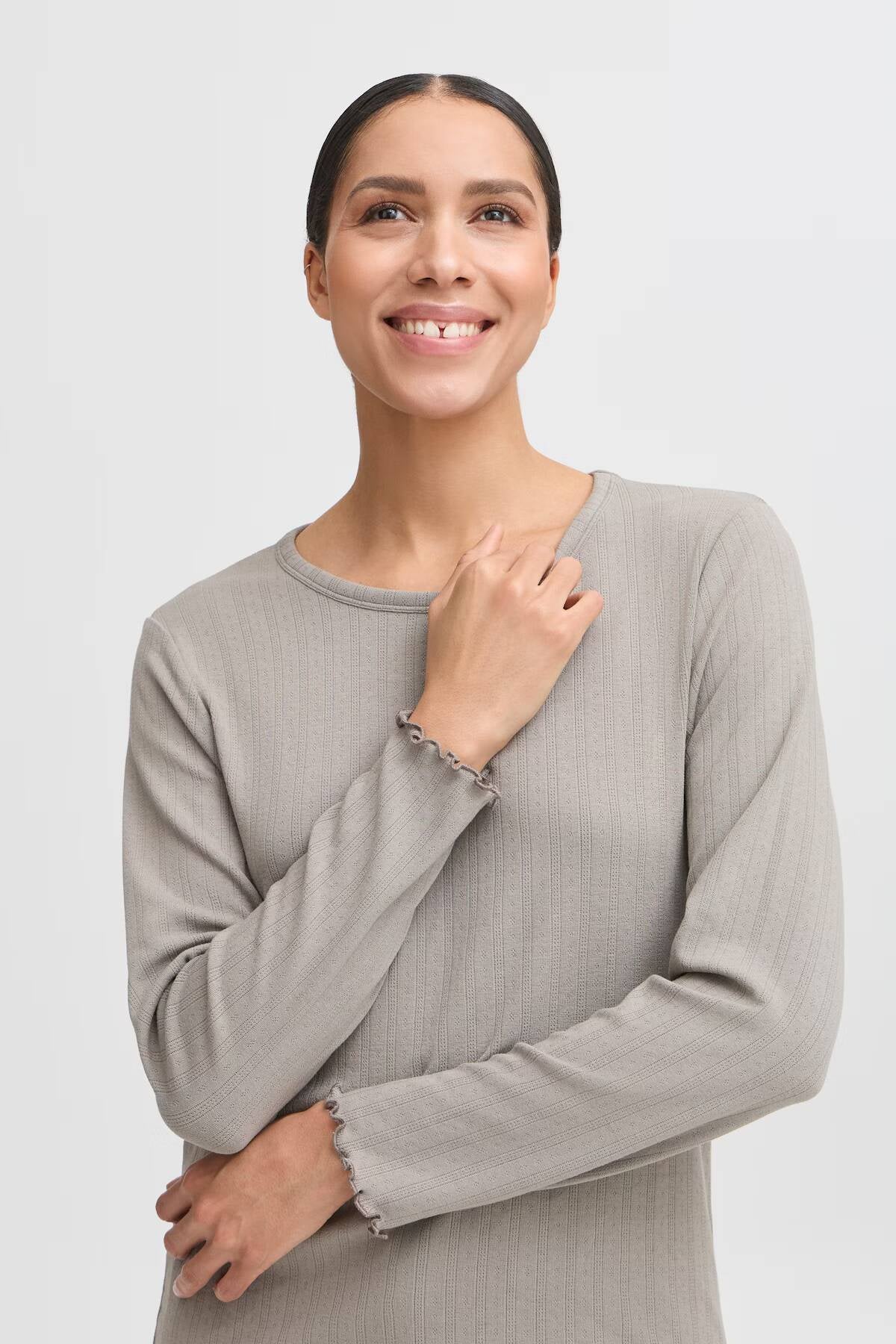 b.young PJ Set String