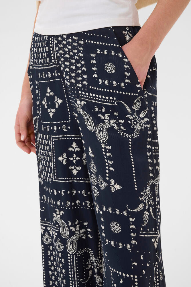 Saint Tropez Stephanie Trousers Night Sky Paisley Mosaic