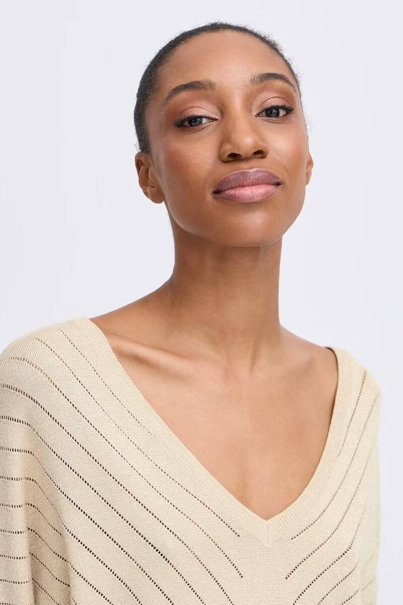 b.young Mobbe V-Neck Jumper Frosted Almond