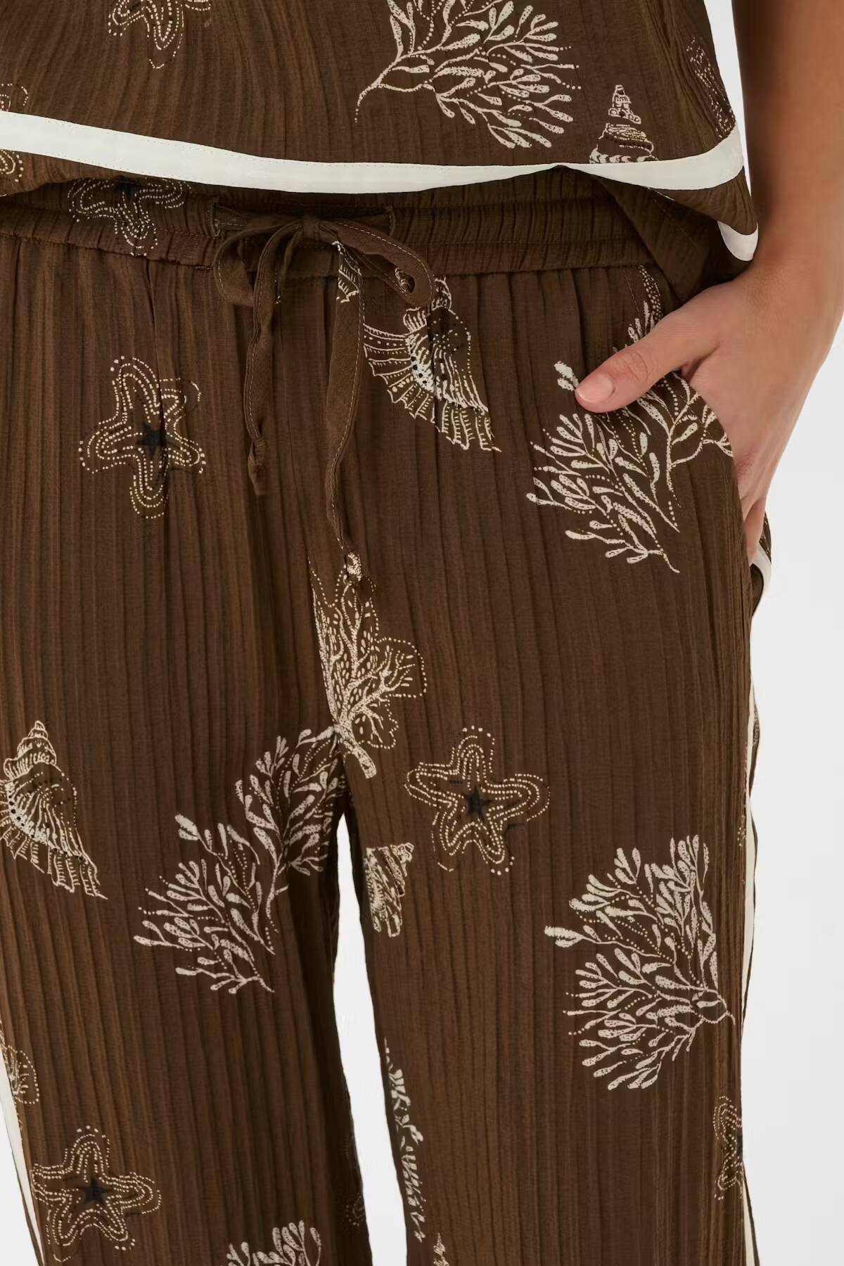 Saint Tropez Rosashell Trousers Fudge Sea Shell