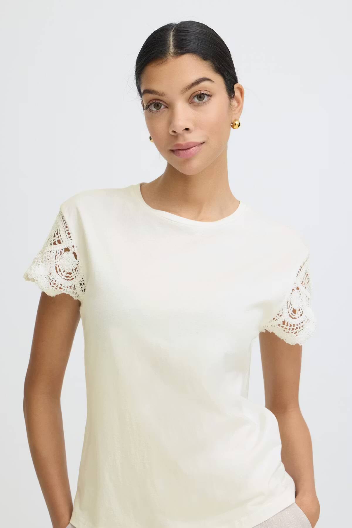 b.young Taimi Crochet Tshirt Optical White