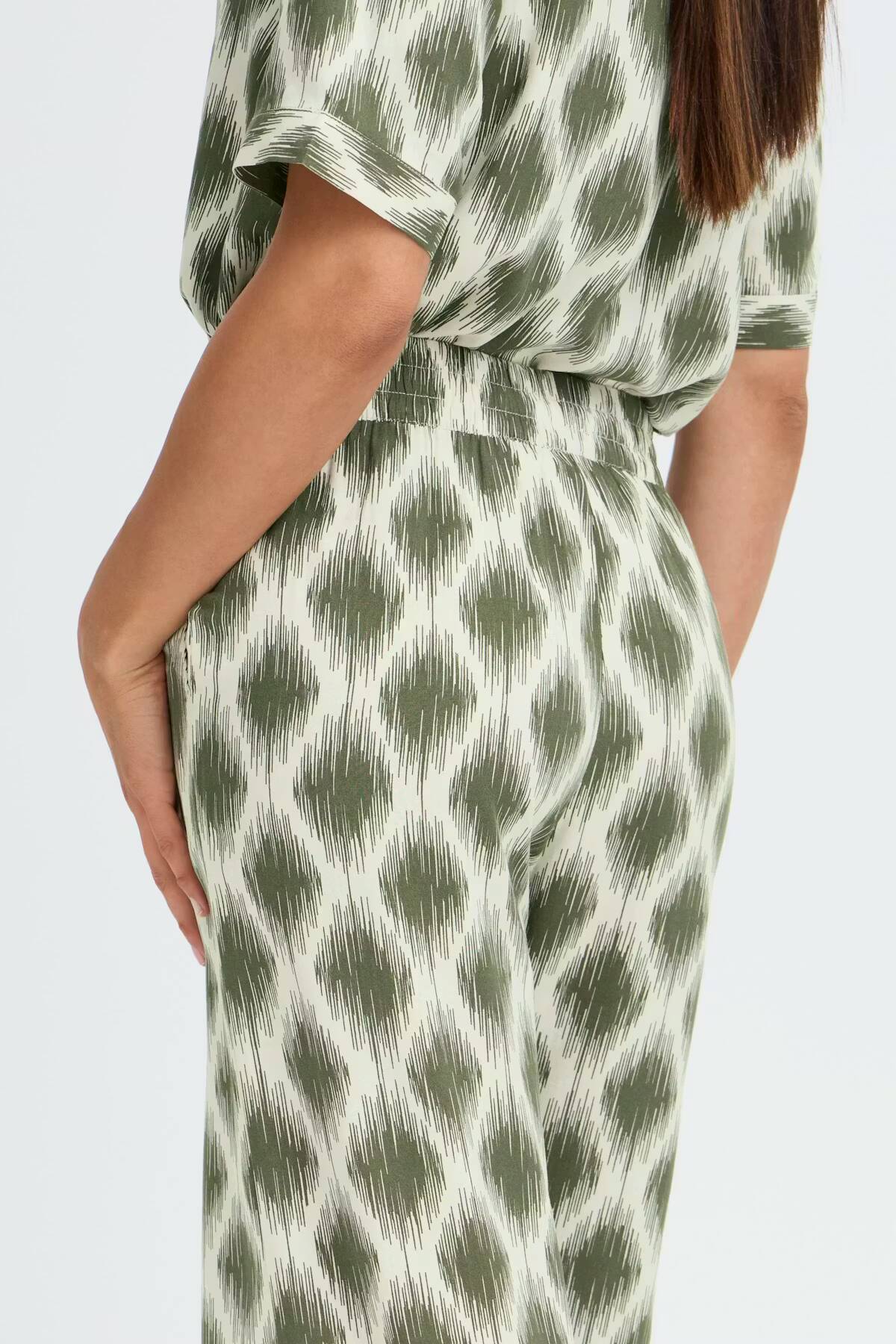 b.young Joella Crop Trousers Ogee Ikat Kalamata