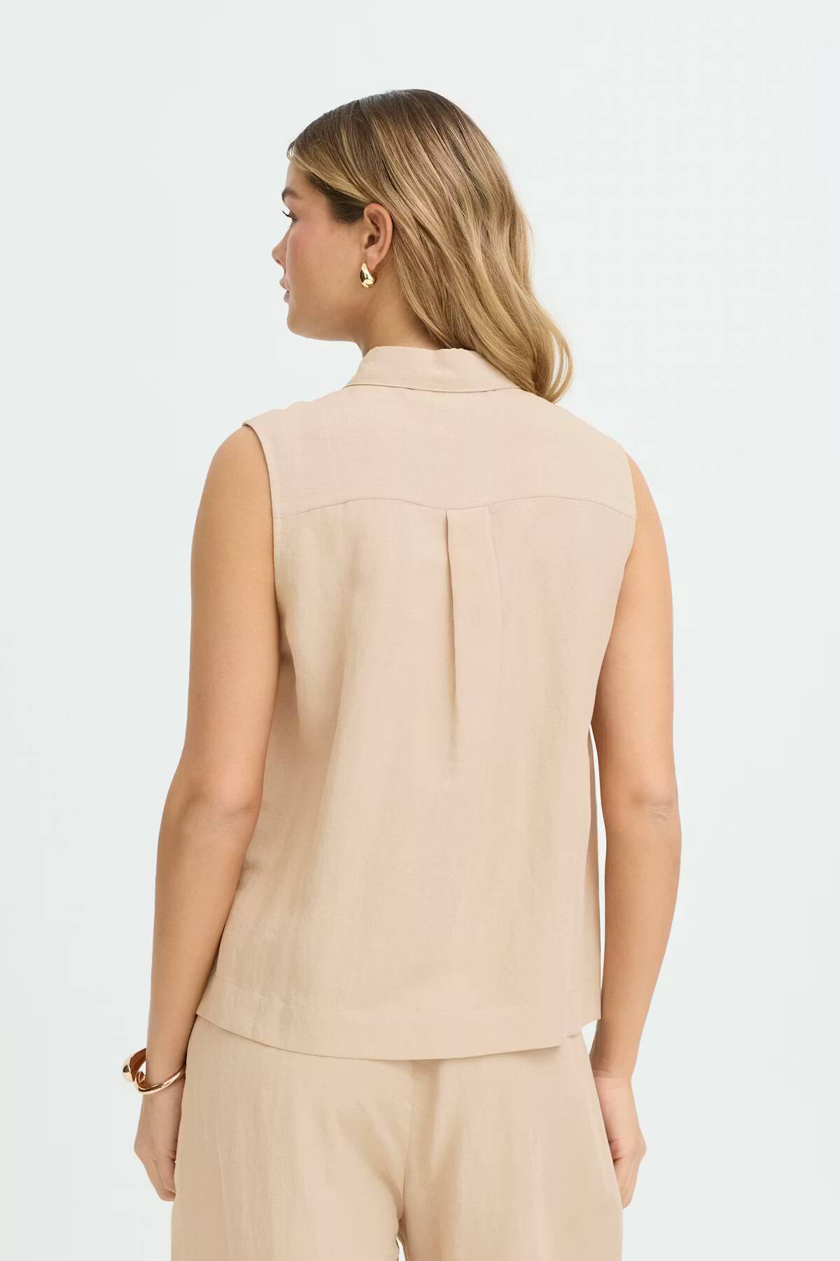 Fransa Adah Sleeveless Blouse Savannah Tan