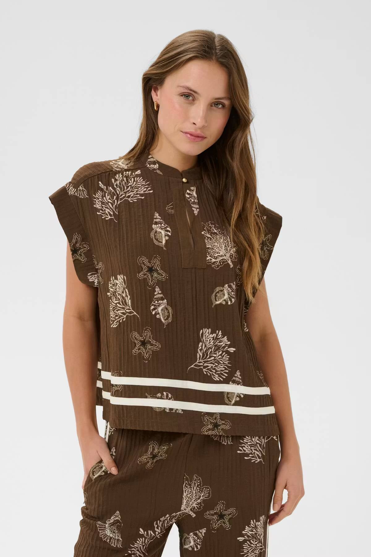 Saint Tropez Rosashell Blouse Fudge Sea Shell
