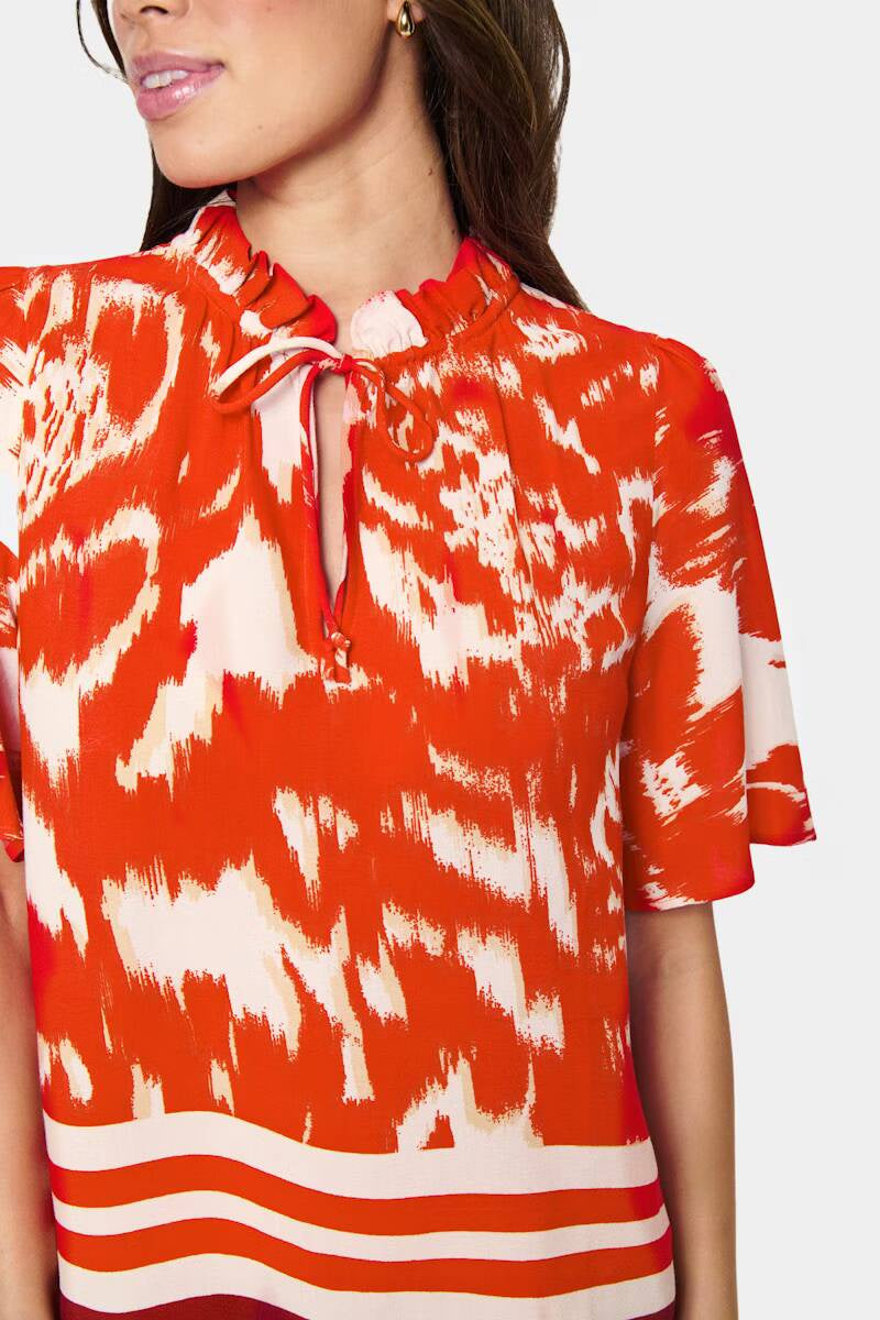 Saint Tropez Khloe Blouse Poinciana Water Blooms