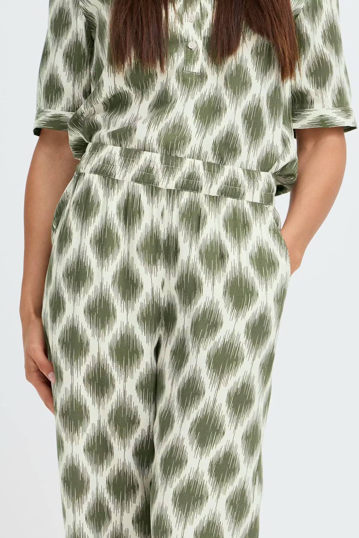 b.young Joella Crop Trousers Ogee Ikat Kalamata