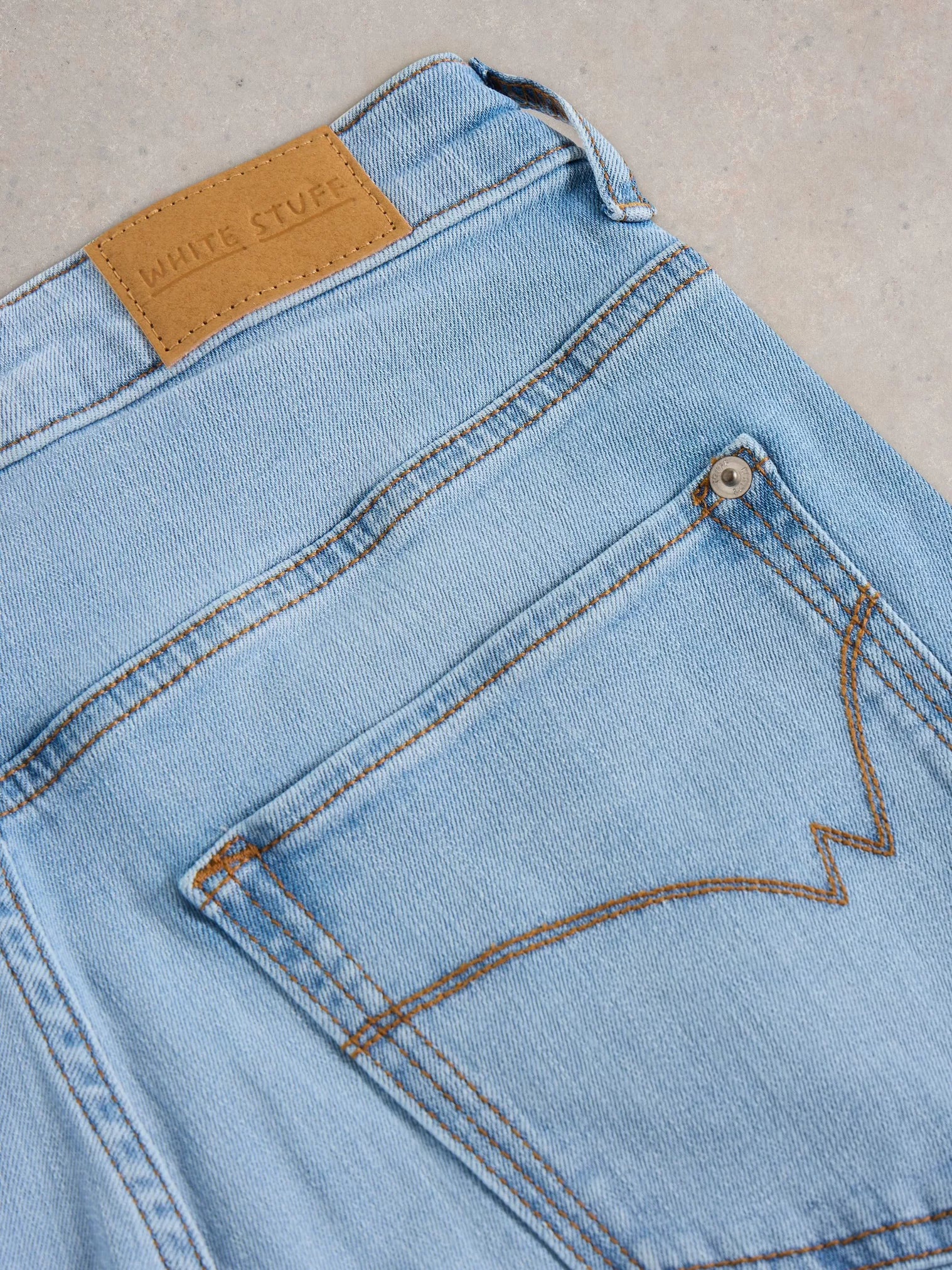 White Stuff Blake Straight Crop Jean Lgt Denim