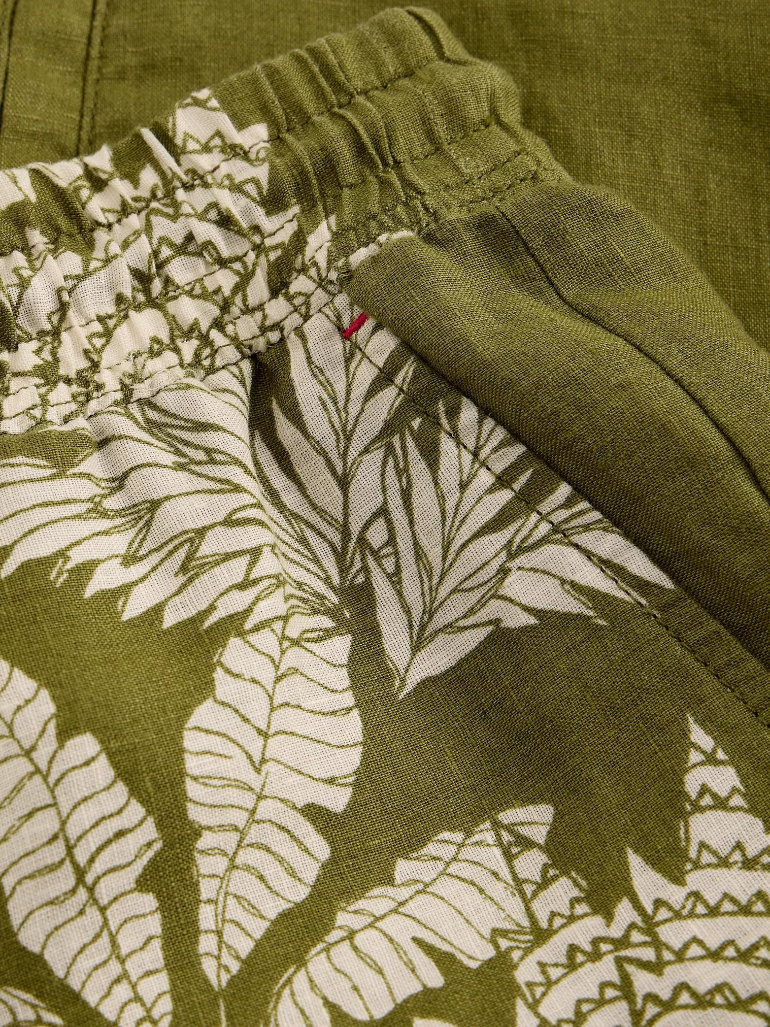 White Stuff Belle Linen Short Green Print