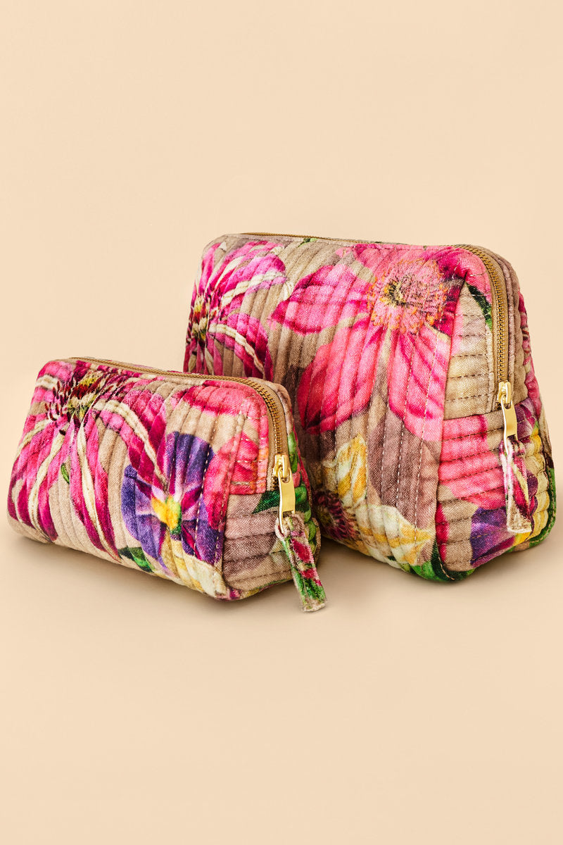 Powder Oversized Botanicals Quilted Washbag