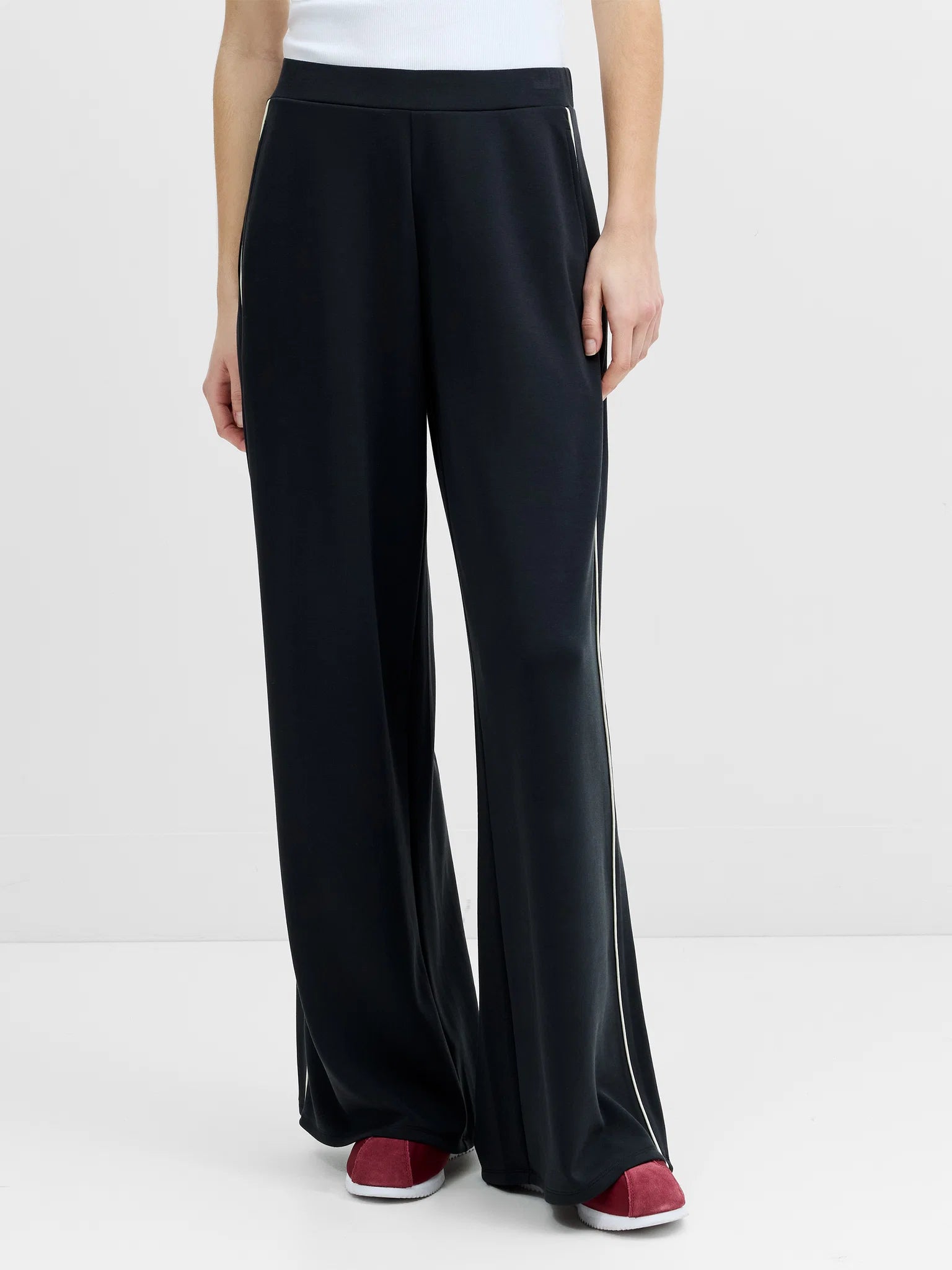 French Connection Wren Side Stripe Wide Leg Jogger Graphite Grey/Porcelain Cream
