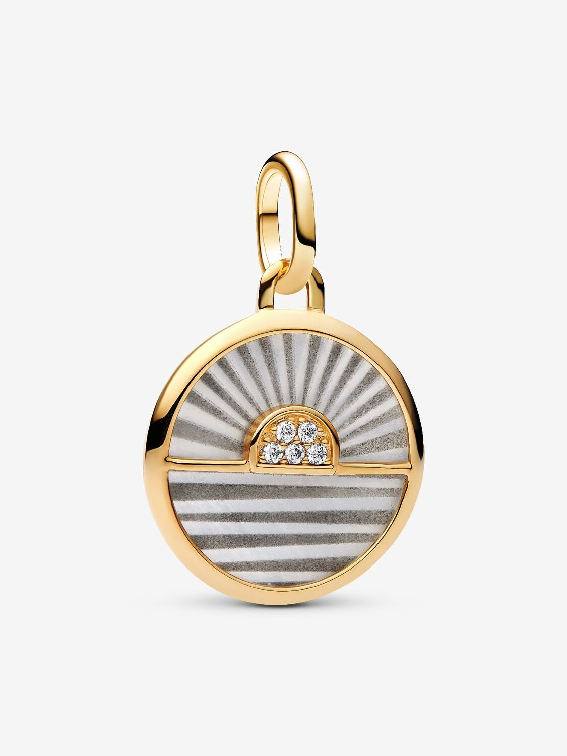 Pandora Sunrise Medallion Charm 14k gold plating