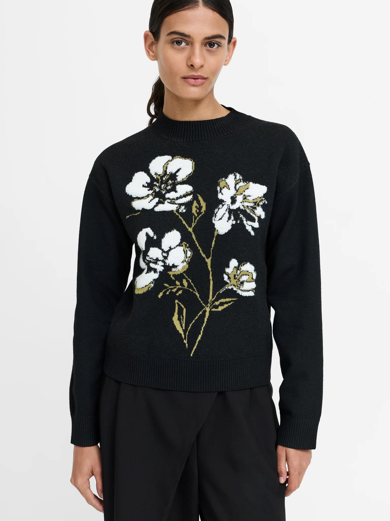French Connection Oriana Floral Neck Jumper Black/Khaki Green Multi