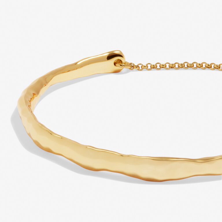 Joma Hammered Gold Bangle