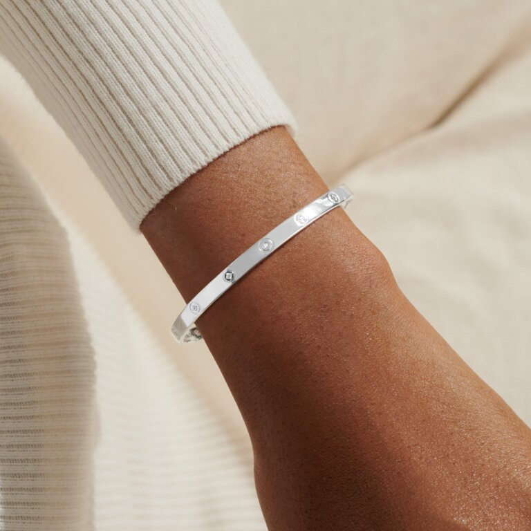 Joma CZ Circle Silver Bracelet