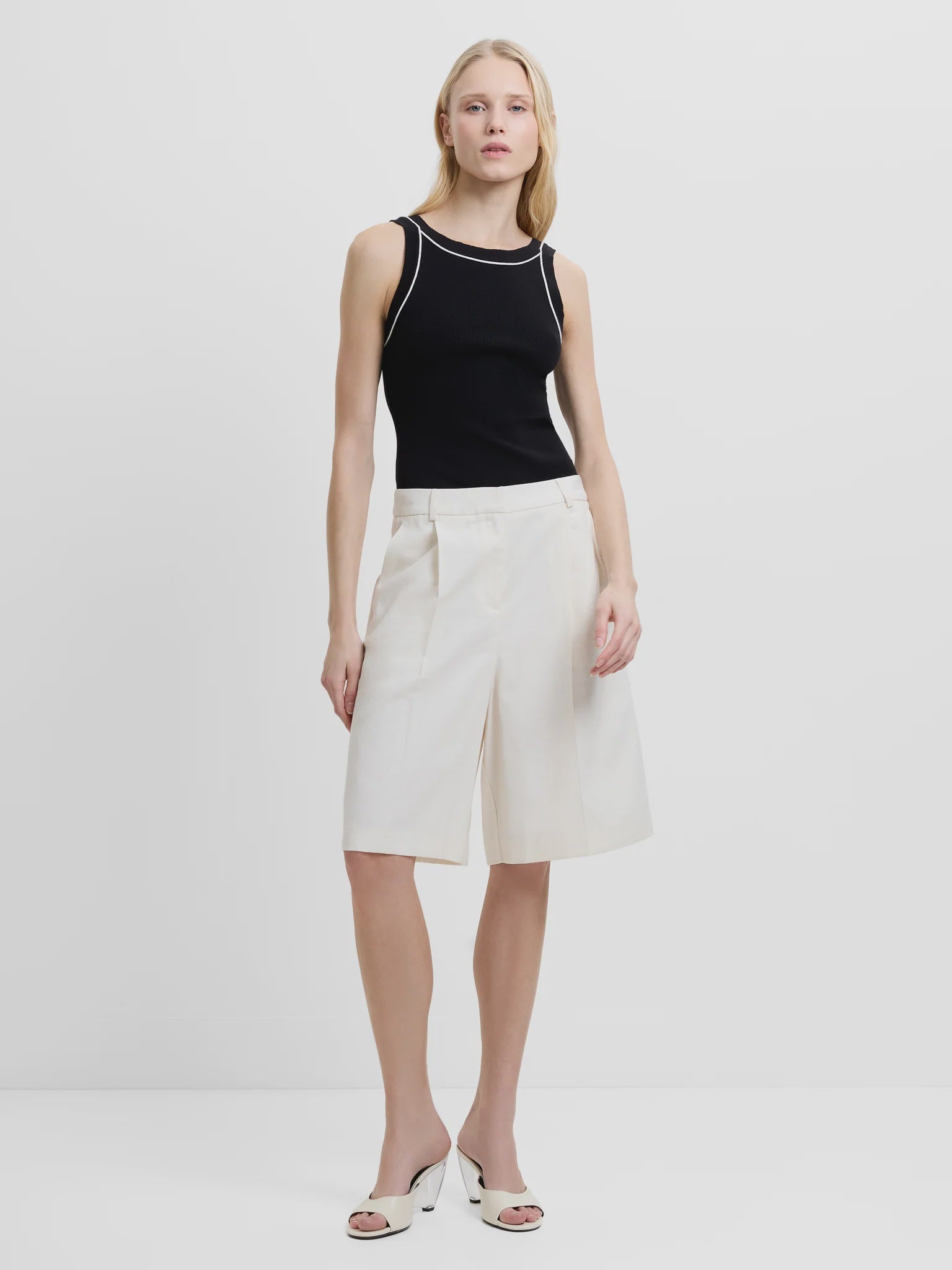 French Connection Raquel Bermuda Short Cream