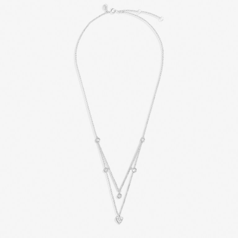 Joma Lumia Hammered Heart Silver Necklace