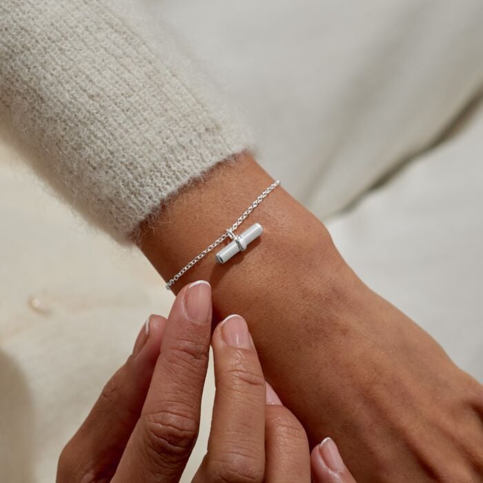 Joma Style Stories Heart T-Bar Bracelet