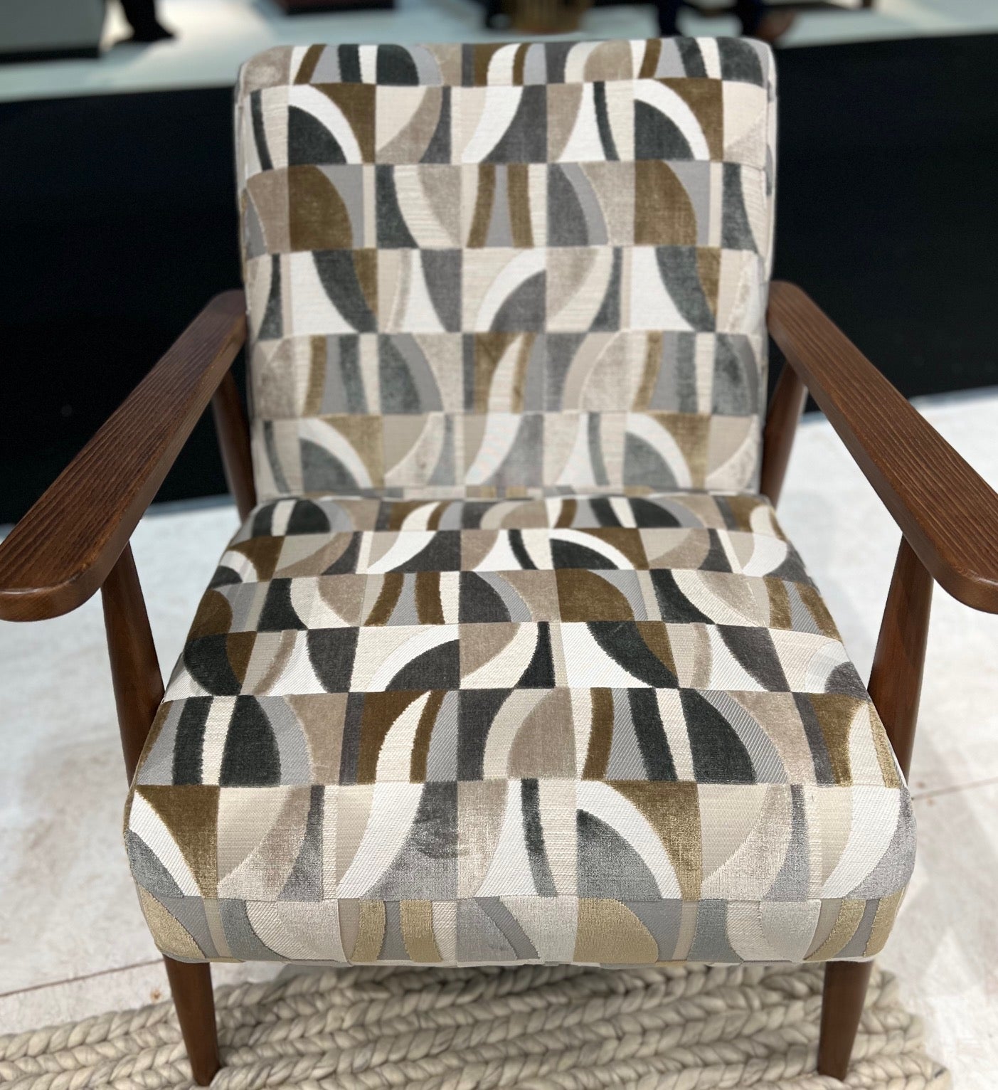 Aurora Occasional Retro/Scandi Chair