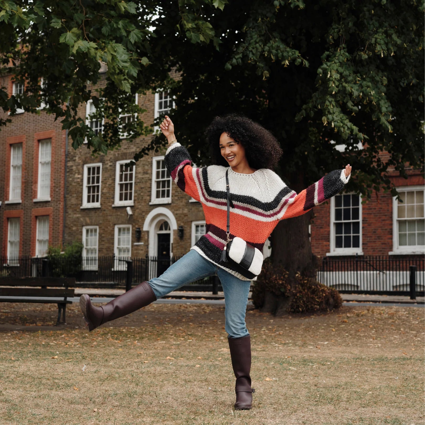 Pom Pom London City Faux Fleece Black