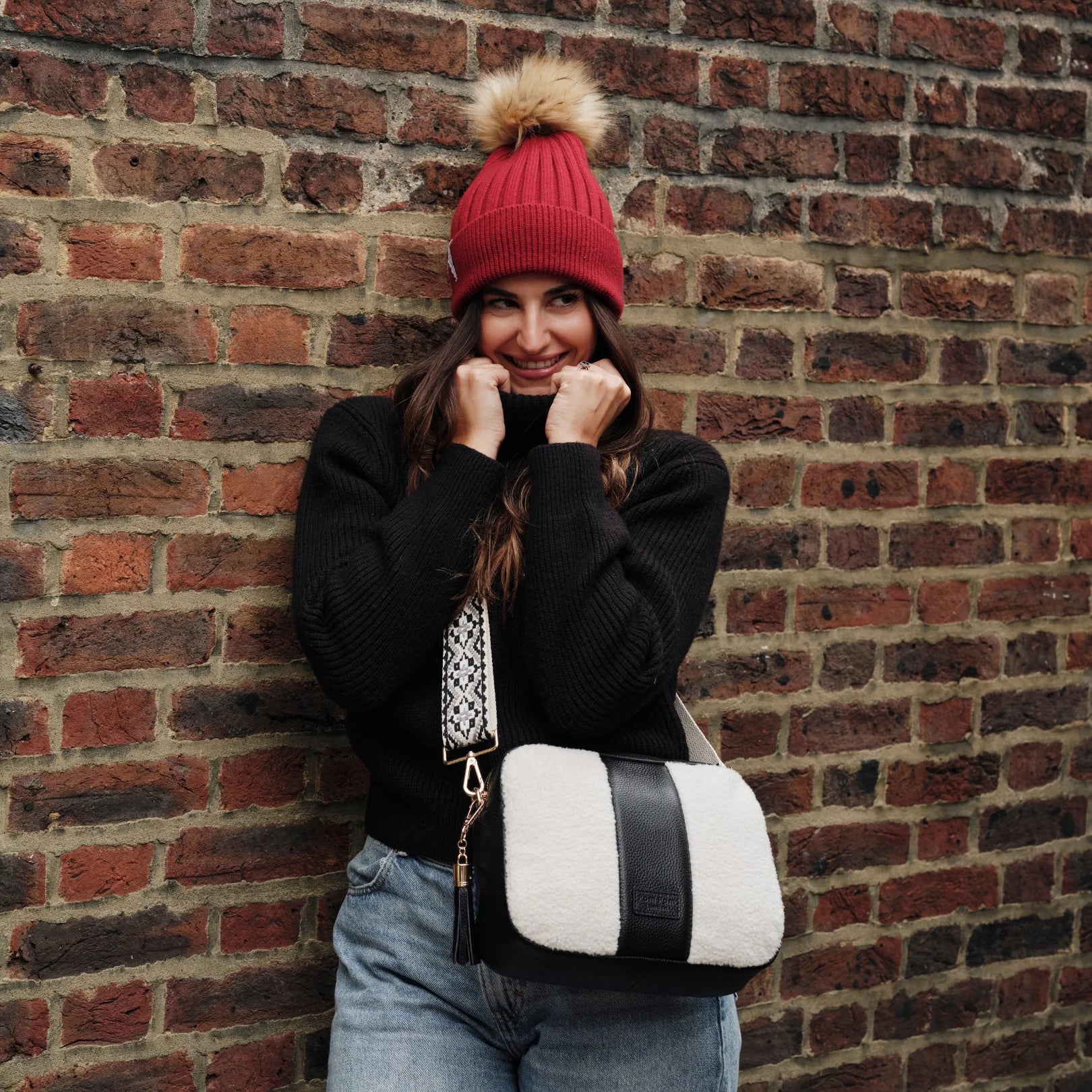 Pom Pom London City Plus Faux Fleece Black