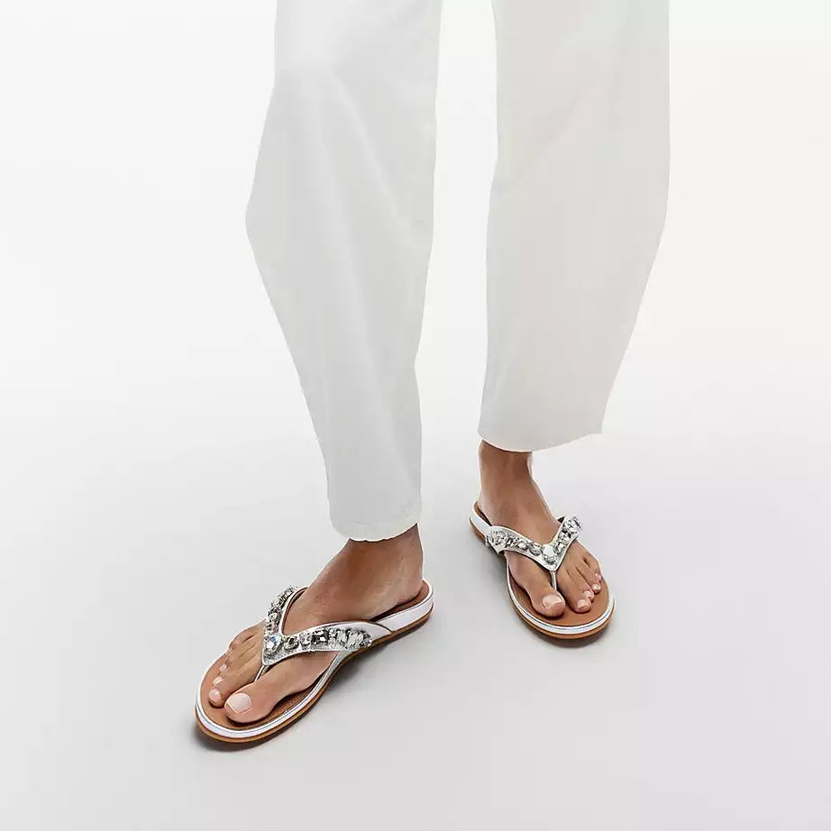 FitFlop Gracie Jewel-Deluxe Metallic-Leather Flip-Flops Silver