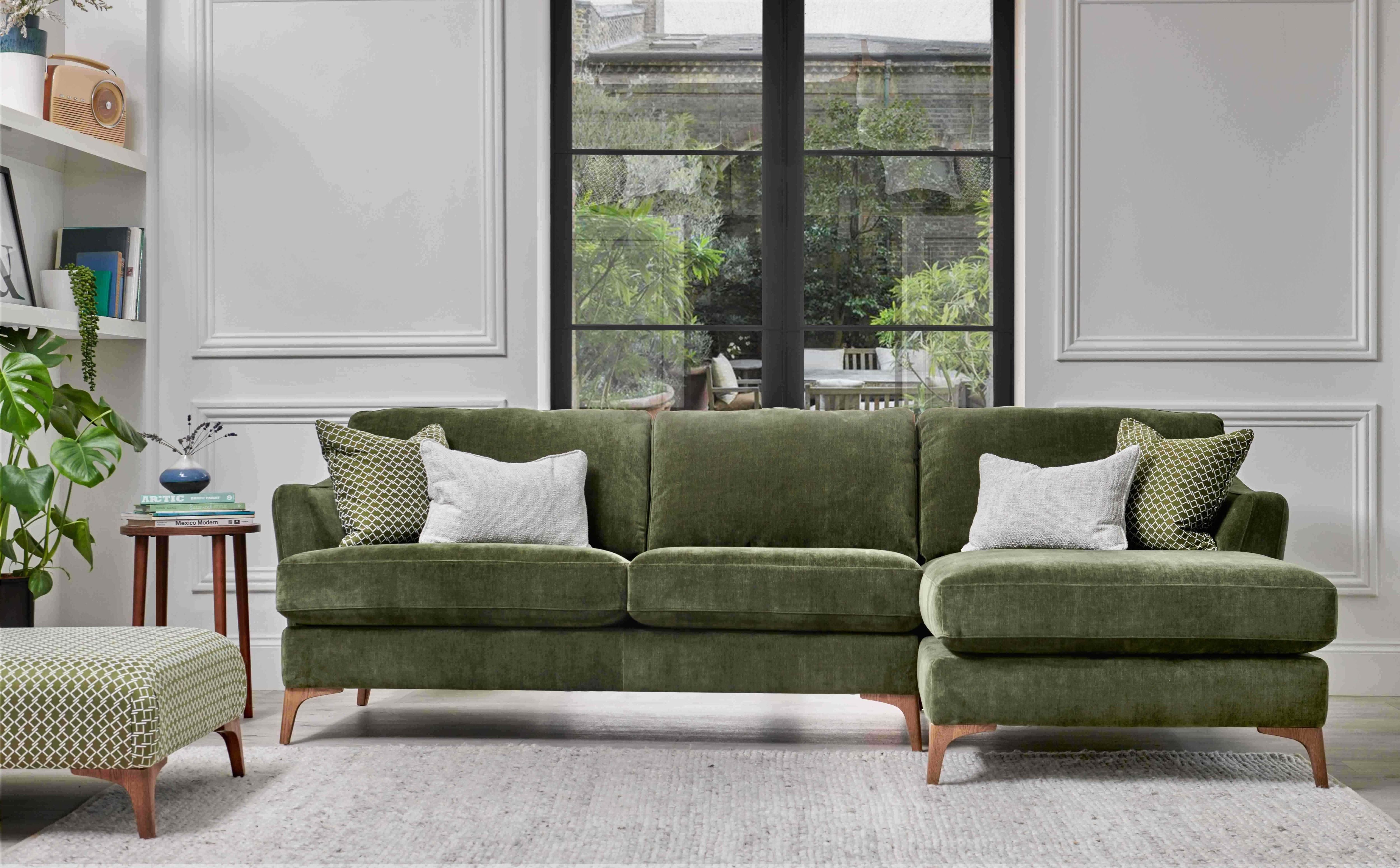 Jansson 2.5 Seater RHF  Fabric Chaise Sofa