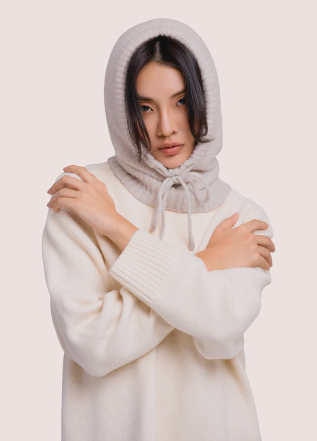 Powder Helga Snood Cream