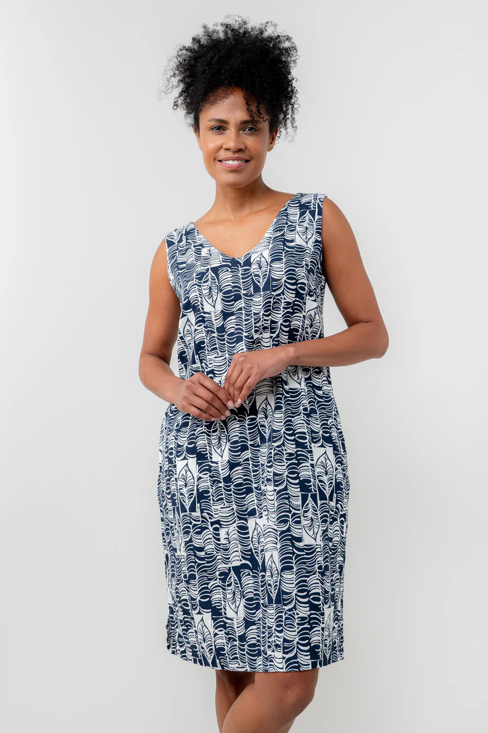 Lily & Me Laynie Sleeveless Linen Sun Dress Navy