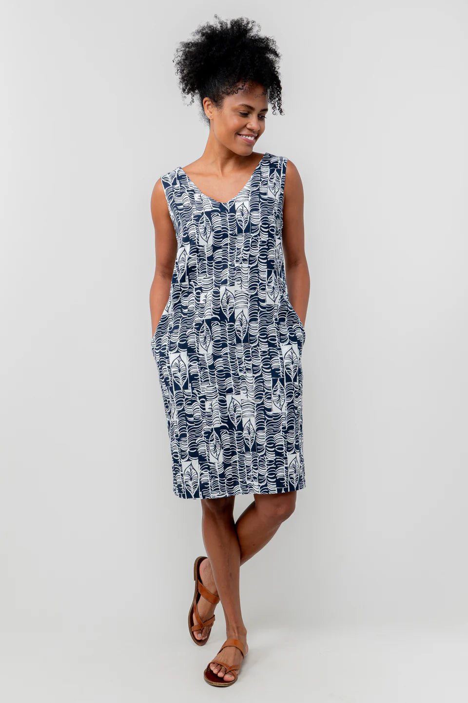 Lily & Me Laynie Sleeveless Linen Sun Dress Navy