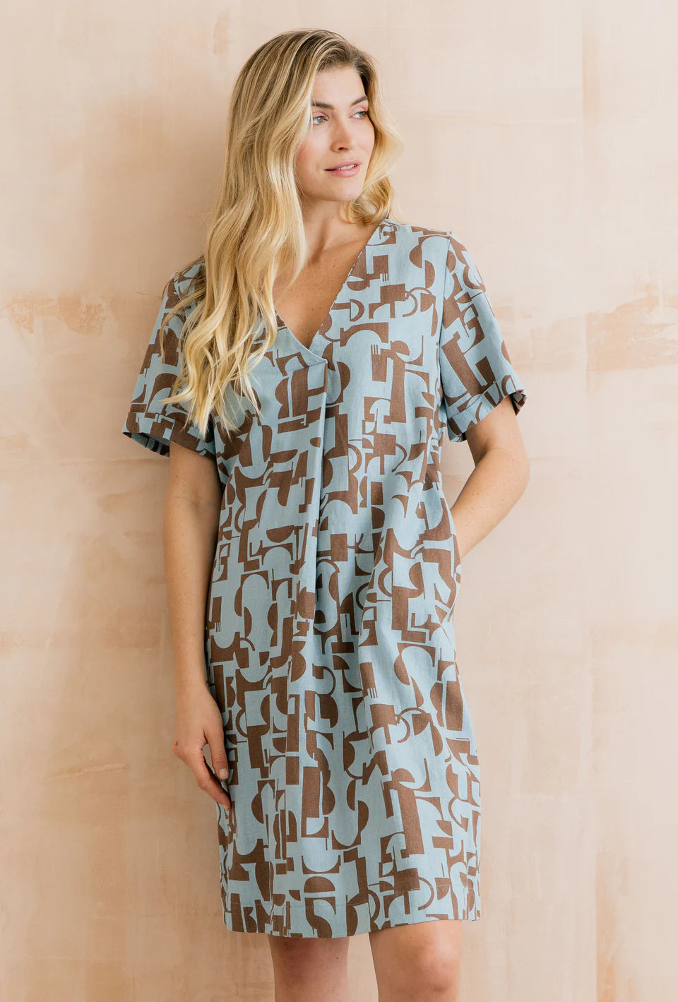 Lily & Me Vine Linen Blend Dress Highline Print Mocha