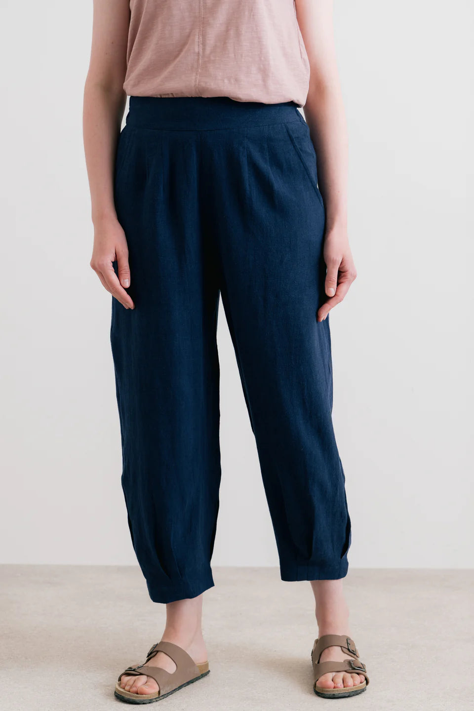 Lily & Me Sail Linen Blend Cropped Trousers Navy