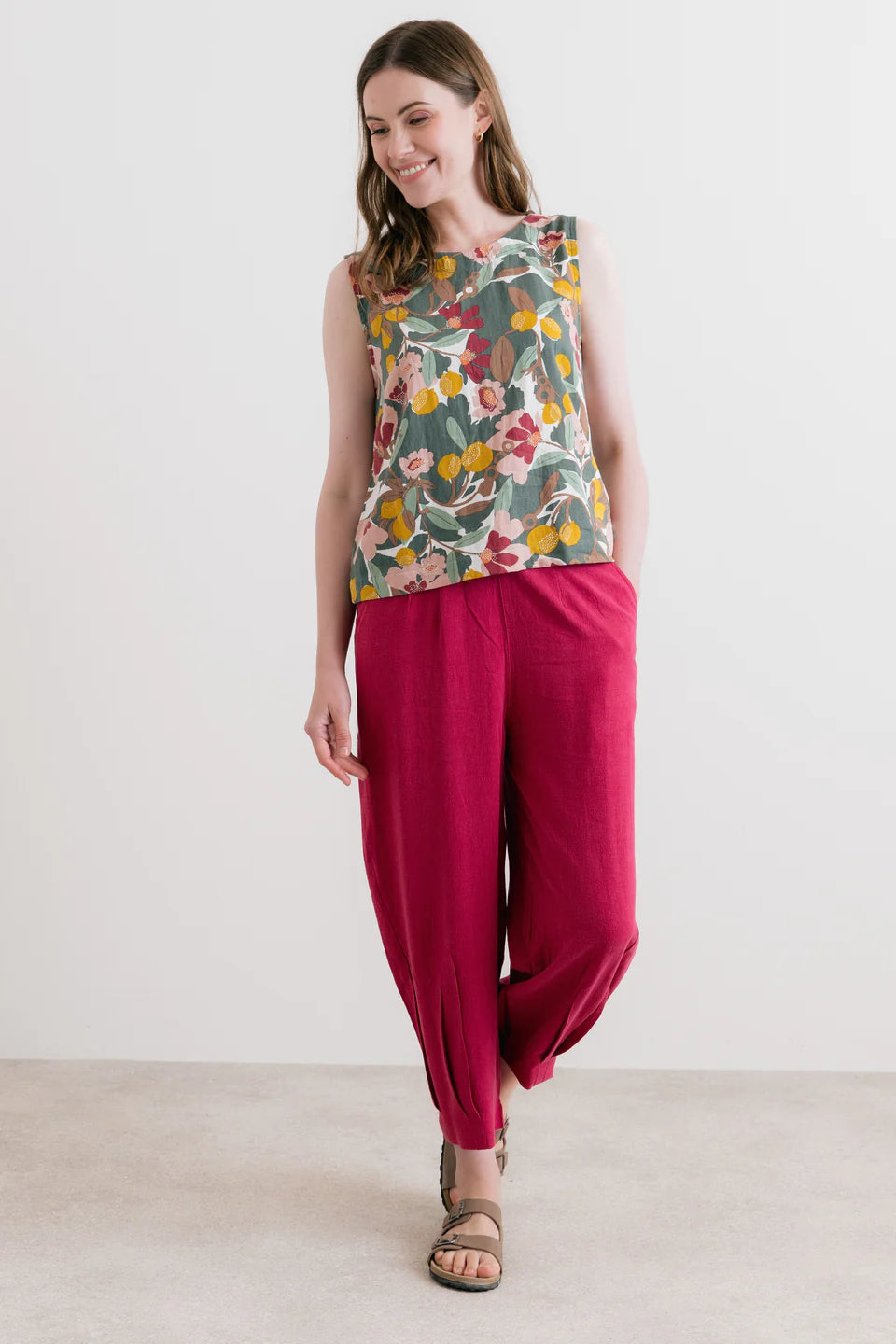 Lily & Me Sail Linen Blend Cropped Trousers Boysenberry