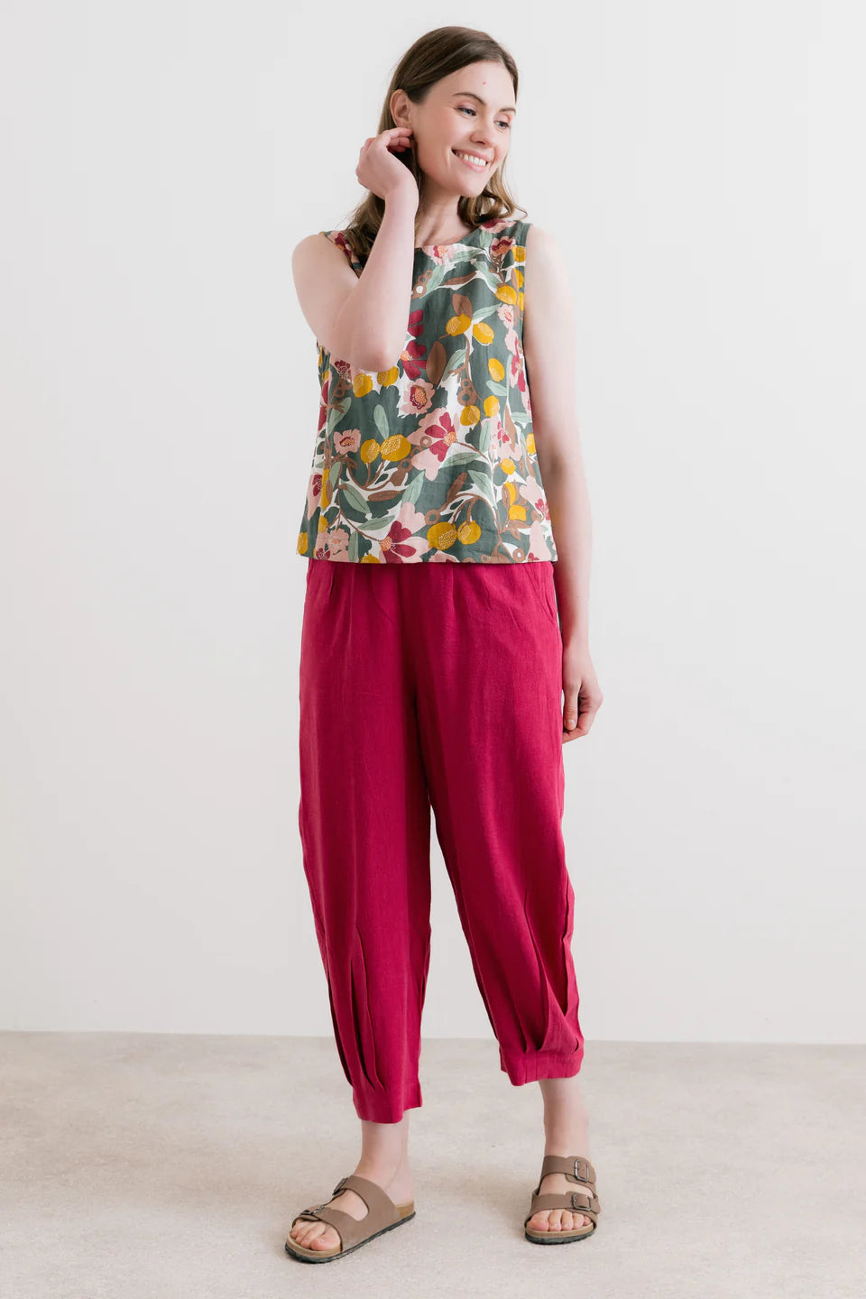 Lily & Me Sail Linen Blend Cropped Trousers Boysenberry