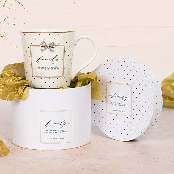 Hearts Design Madelaine Mug Family