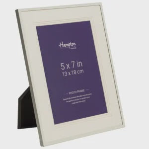 Marbella 5×7 White with Triple Mount