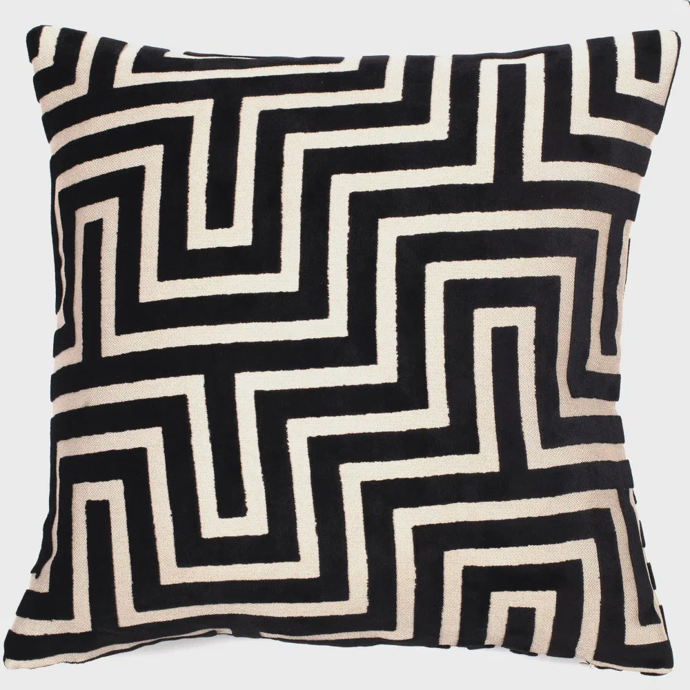 MAZE CUT VELVET PM BLACK 43 X 43 CM CUSHION