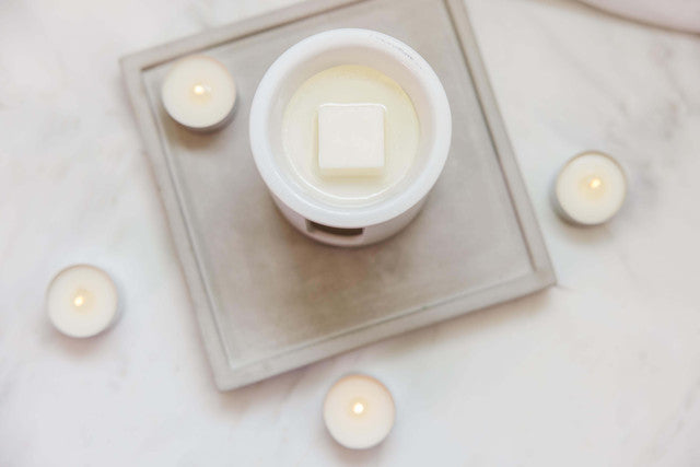 Pomegranate & Spiced Woods - Fragranced Tealights